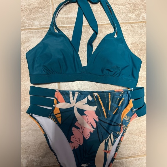 💙💚EUC- TEAL FLORAL HIGH WAISTED FLORAL BIKINI SZ L💙💚 - Picture 11 of 11
